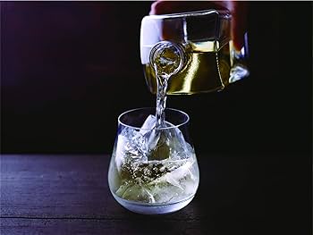 Amazon.co.jp: 黒霧島MELT [ 焼酎 30度 宮崎県 720ml ] [ギフト